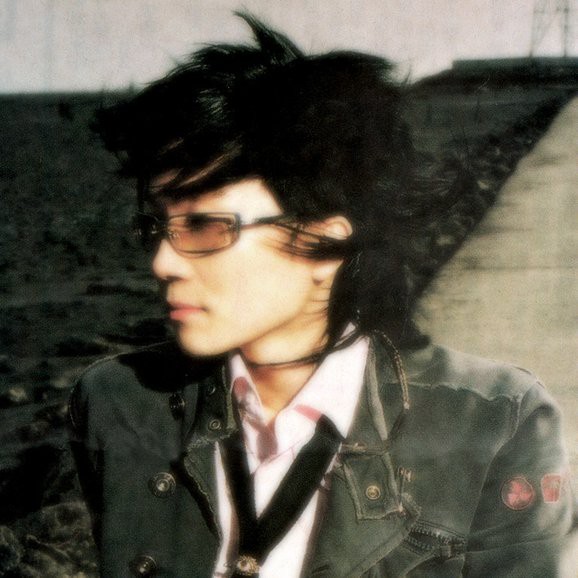 TwelveHotDogs's avatar