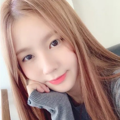Mi Yeon's avatar