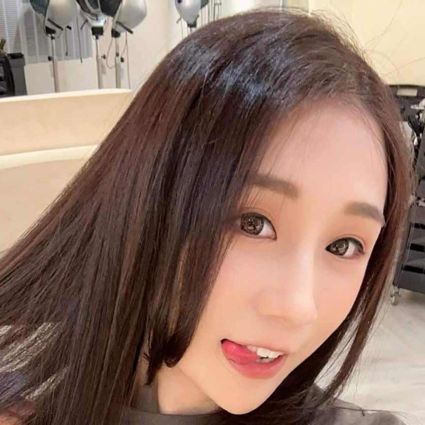 芳菲落盡梨花白's avatar