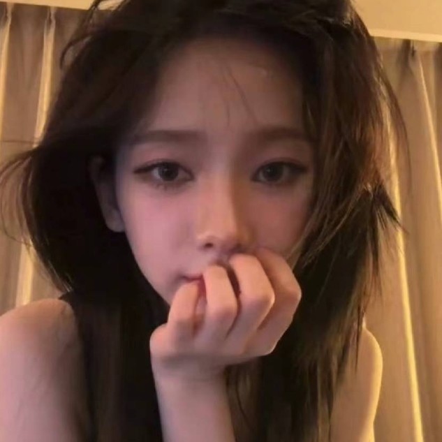 九華灩's avatar